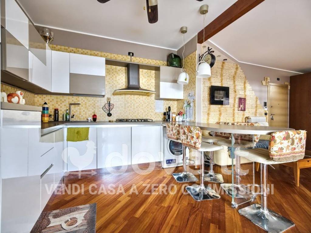 Appartamento a Bitritto in Via G. Falcone e la Sua Scorta, 11 - Foto 4