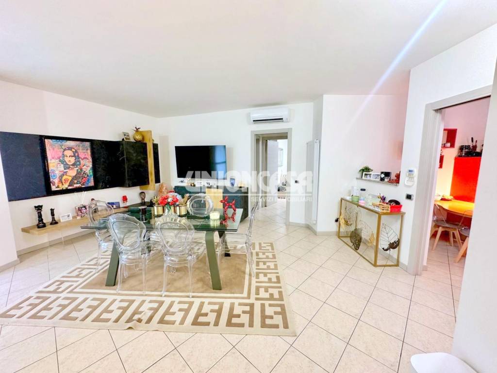 Appartamento a Binago in Via Giuseppe Verdi - Foto 3