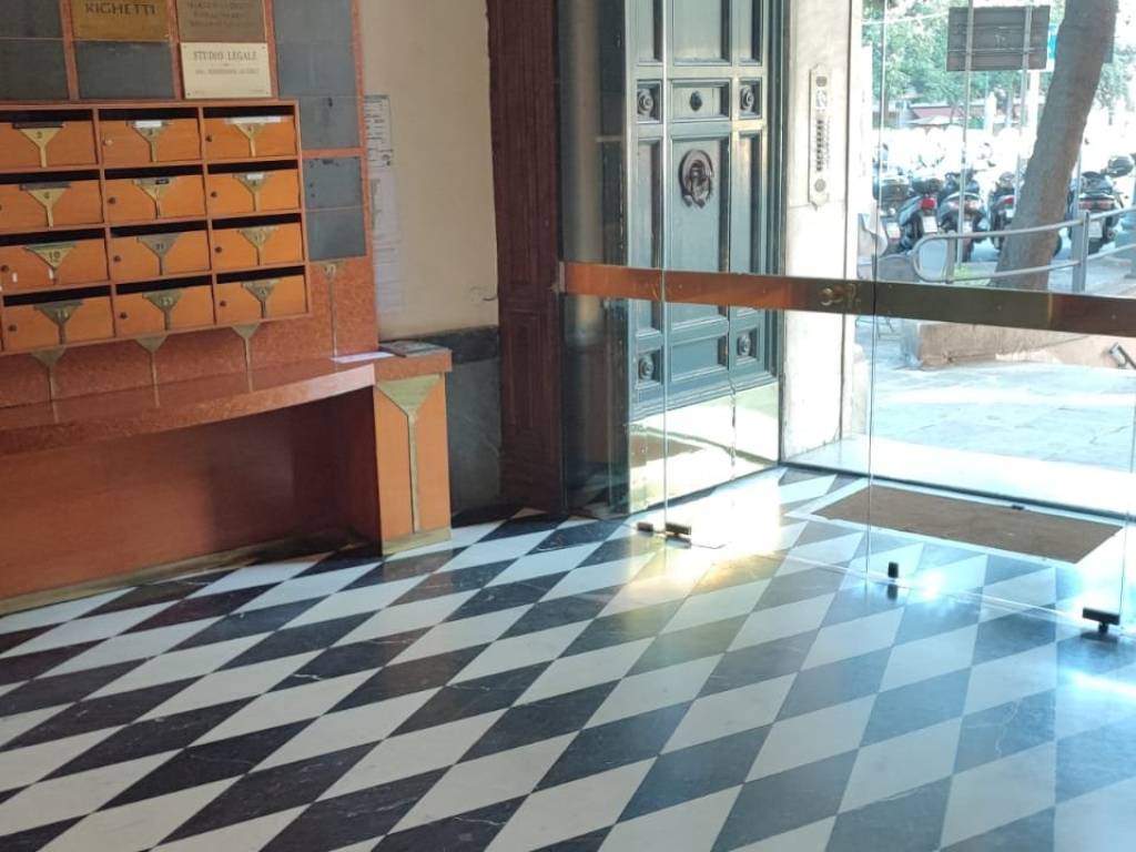 Immobile a Genova in Piazza Corvetto - Foto 2