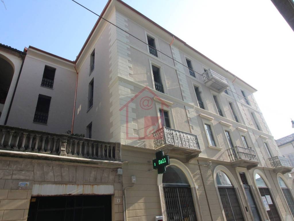 Appartamento a Vercelli in Via Giovanni Lanza, 9 - Foto 2