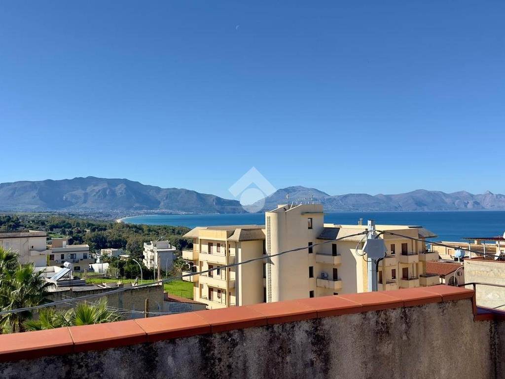 Casa indipendente a Balestrate in Via Chinnici Rocco, 22 - Foto 2