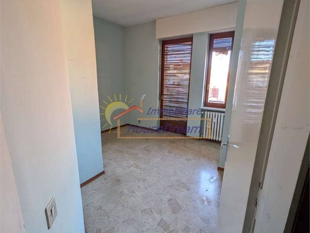 Appartamento a Oleggio - Foto 3