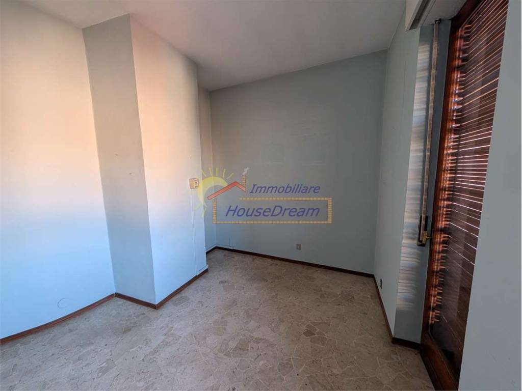 Appartamento a Oleggio - Foto 5