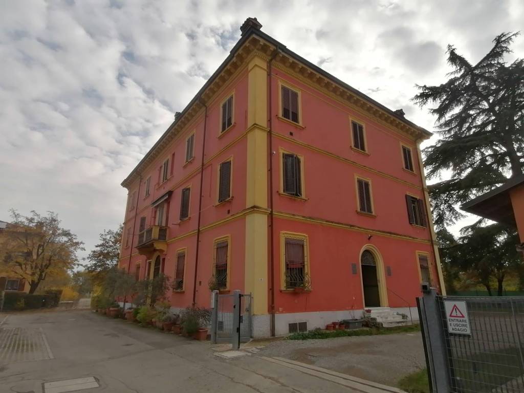 Appartamento a Bologna in Via della Salute, 81 - Foto 2