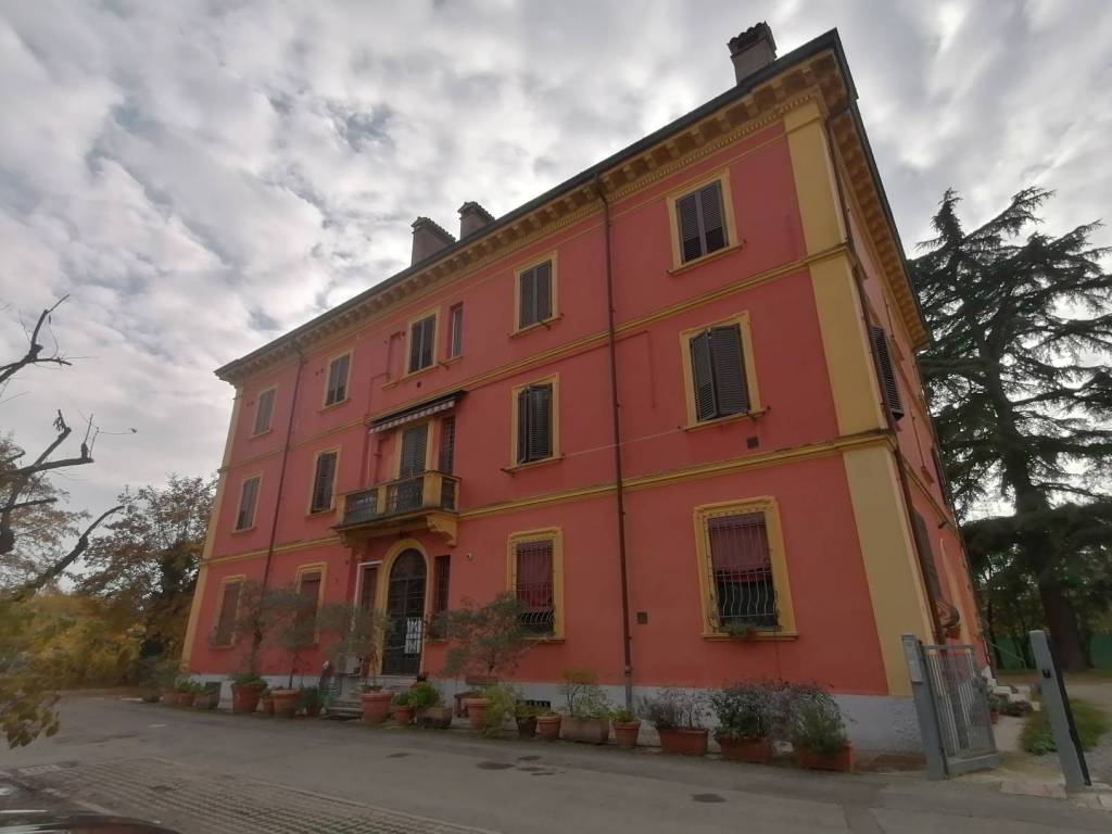 Appartamento a Bologna in Via della Salute, 81 - Foto 3
