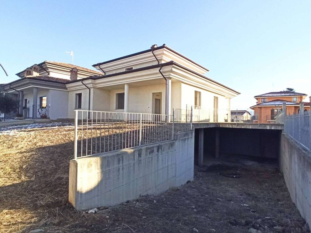 Villa a Carrù in Via Giuseppe Garibaldi - Foto 3