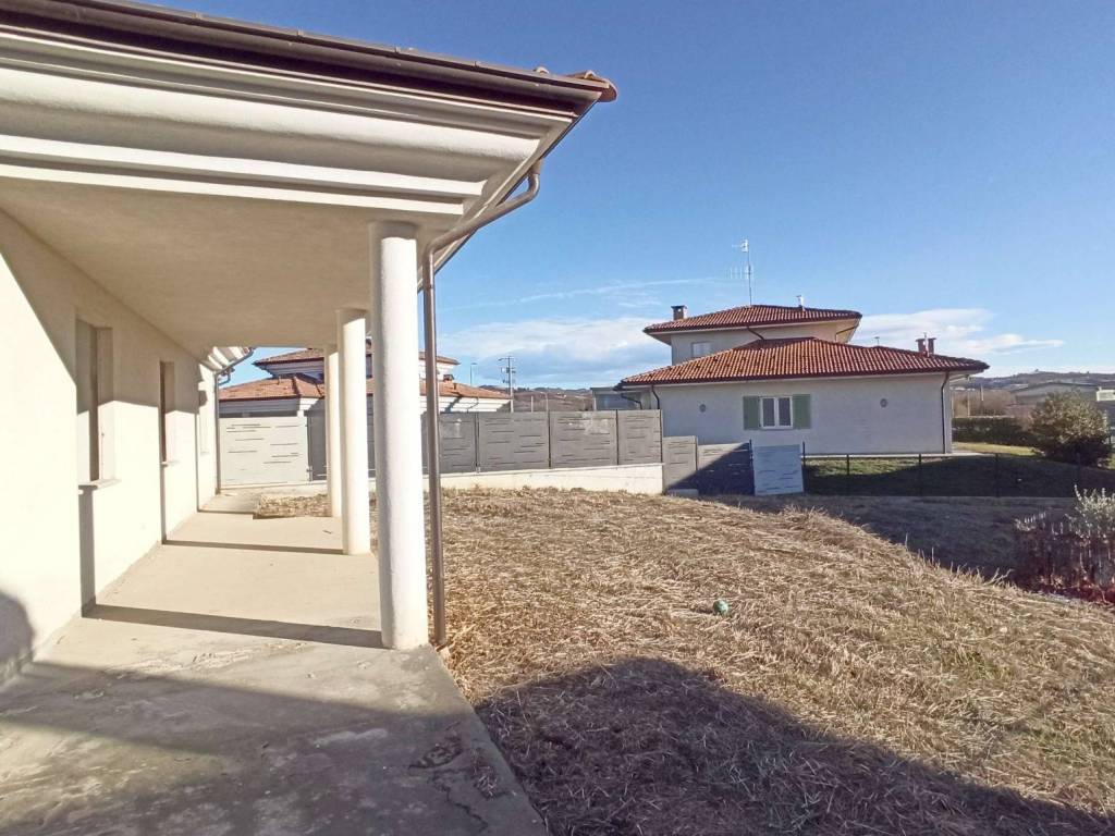 Villa a Carrù in Via Giuseppe Garibaldi - Foto 5