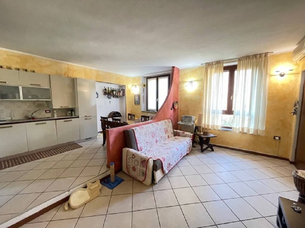 Appartamento a Castelverde in Via Breda - Foto 2
