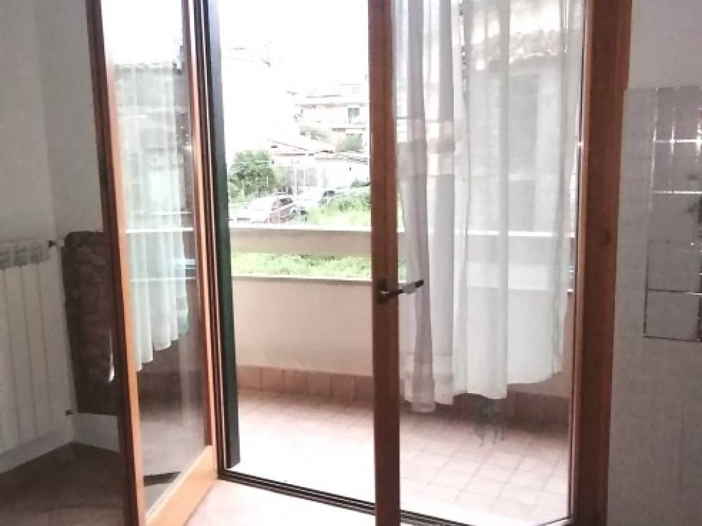 Appartamento a Guidonia montecelio in Via Giuliano Montelucci - Foto 5