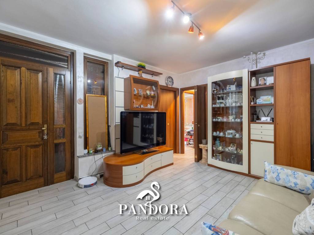 Villa a Gallarate in Via Vignetta, 12 - Foto 3