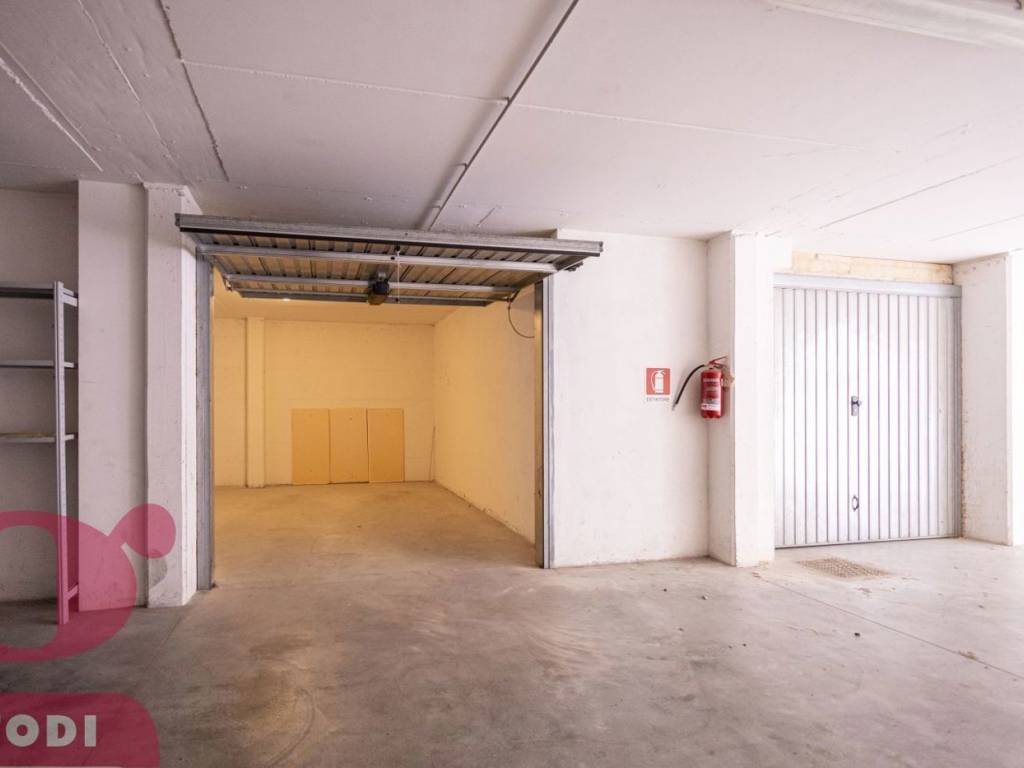 Box / garage a Todi in vocabolo san rocco basso , 181 - Foto 2
