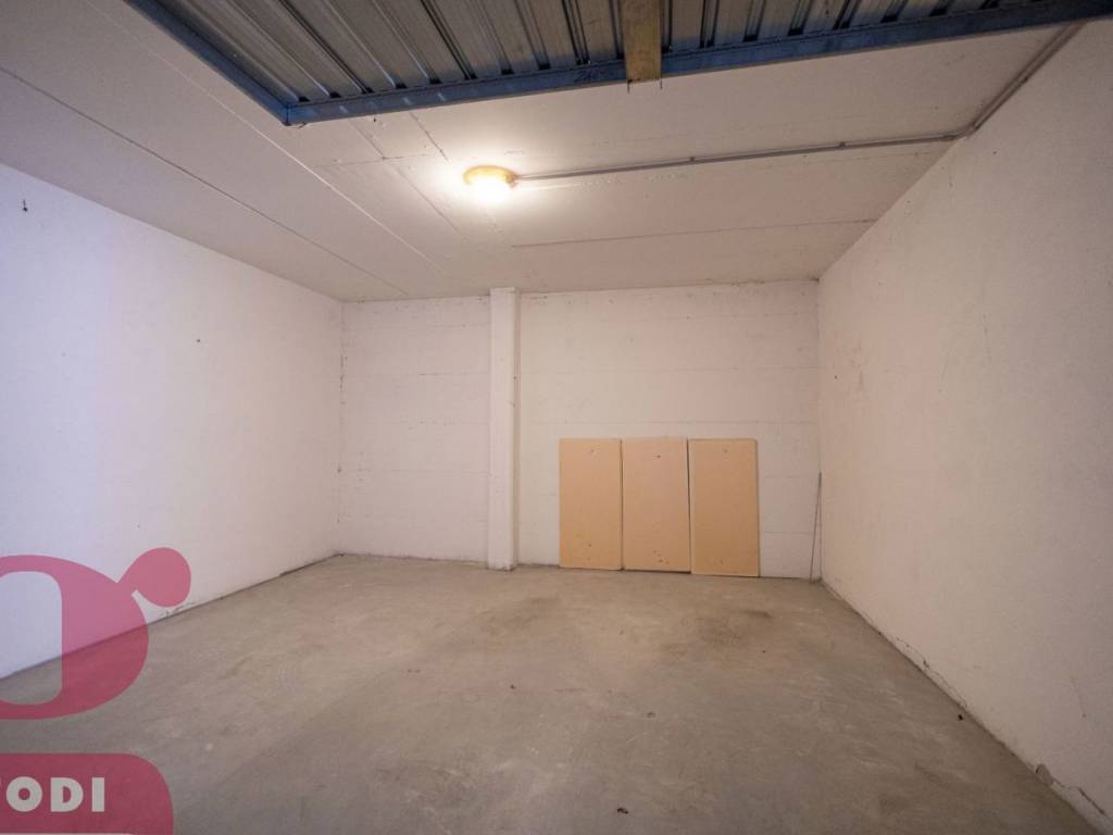 Box / garage a Todi in vocabolo san rocco basso , 181 - Foto 3