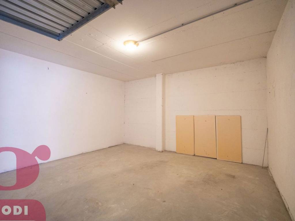 Box / garage a Todi in vocabolo san rocco basso , 181 - Foto 4