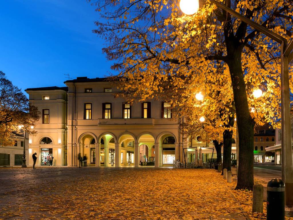 Immobile a Montebelluna in Piazza Guglielmo Marconi - Foto 3