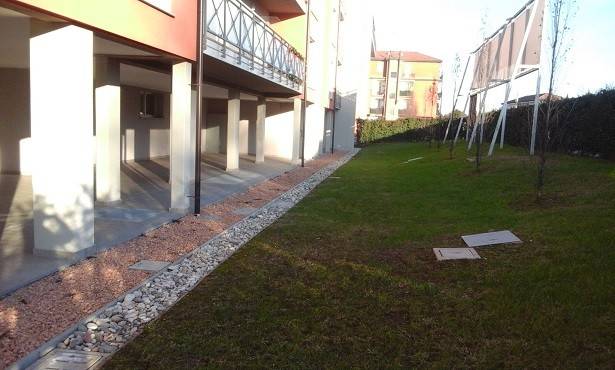 Appartamento a Binasco in Via Guglielmo Marconi, 24 - Foto 2