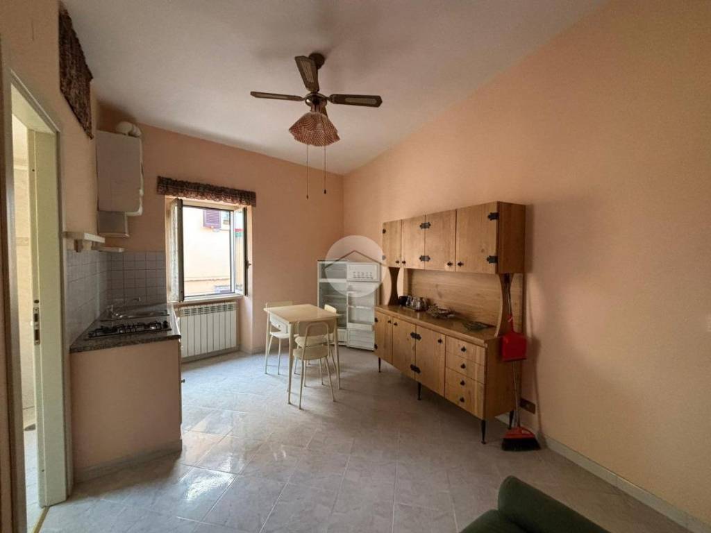 Appartamento a Monte porzio catone in Via Guglielmo Oberdan, 16 - Foto 4