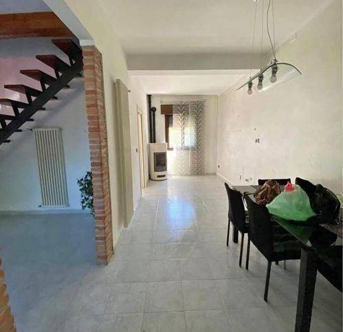Casa indipendente a Codigoro in Via Siro Lamprati 47 - Foto 2
