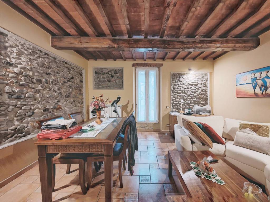 Casa indipendente a Prato in Via del Romito - Foto 3