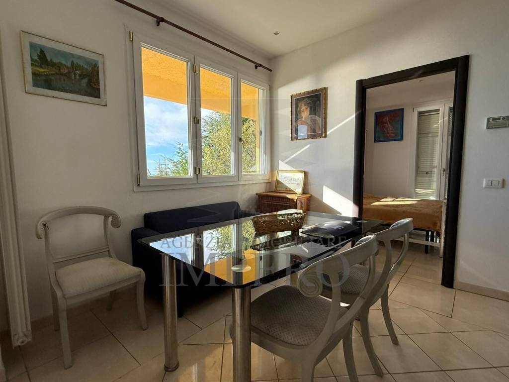 Appartamento a Ventimiglia in Via Alpe Summa, 5 - Foto 2