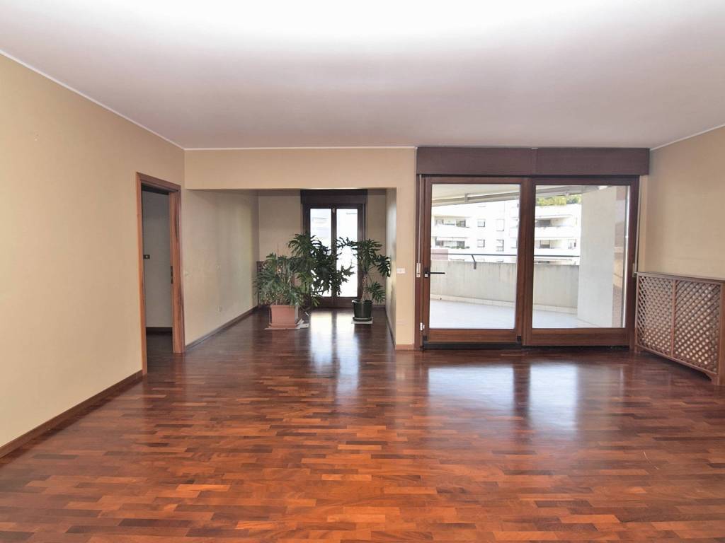 Appartamento a Verona in Via Raimondo Franchetti, 6 - Foto 3