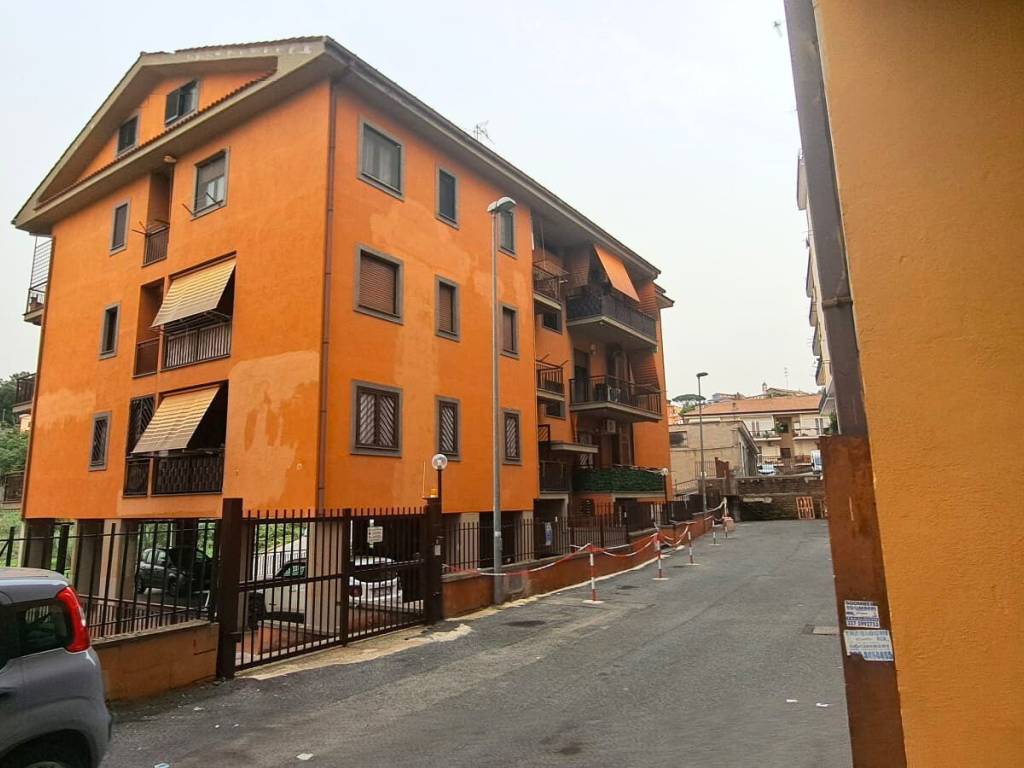 Appartamento a Marino in Via Vincenzo Bellini - Foto 2