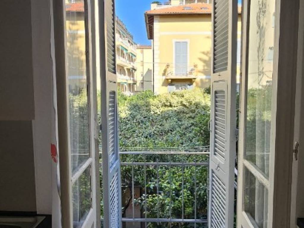 Appartamento a Finale ligure in Via del Santuario, 23 - Foto 5