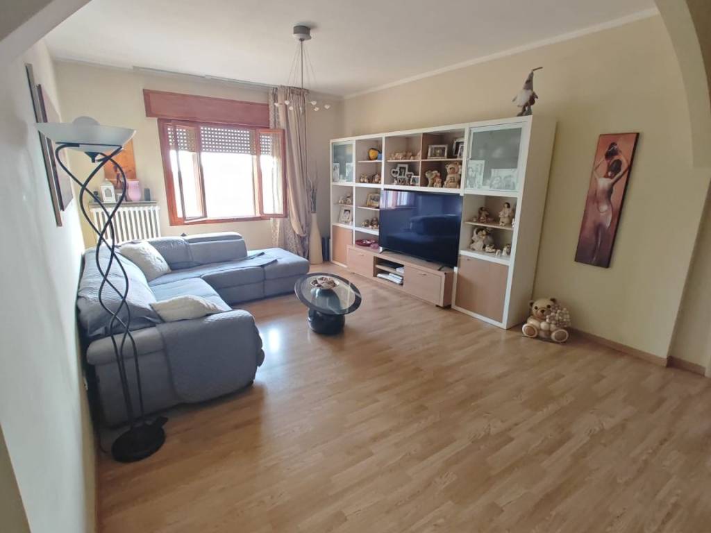 Appartamento a Mira in Via Alessandro Volta - Foto 5