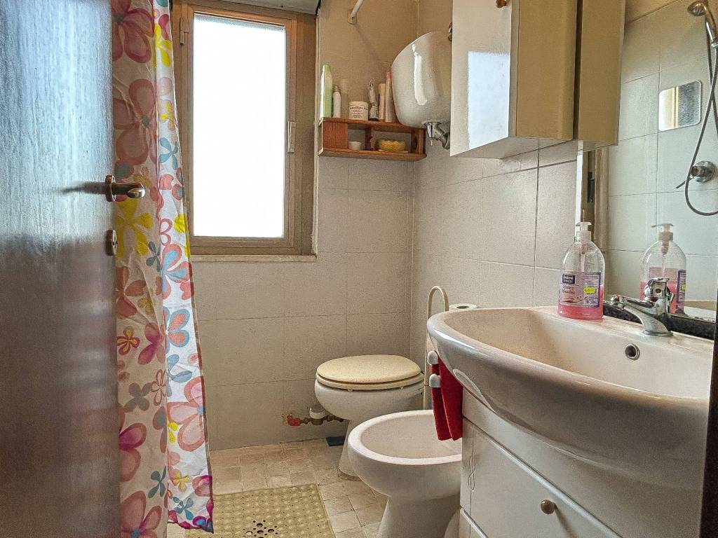 Appartamento a Ardea in Via Tarcento - Foto 4