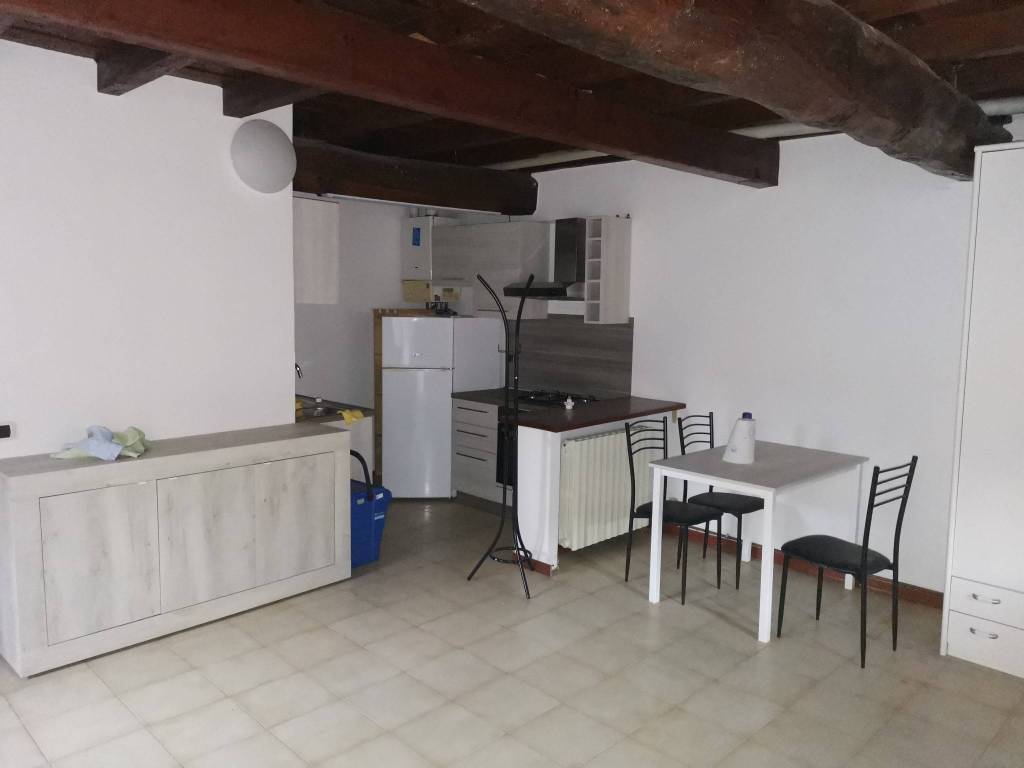 Appartamento a Gavirate in Vicolo Giuseppe Ferrari - Foto 5
