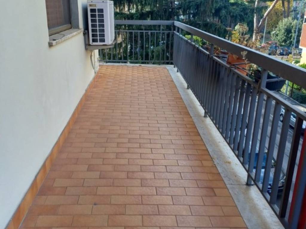 Appartamento a Scandicci in Via Francesco Cilea - Foto 5