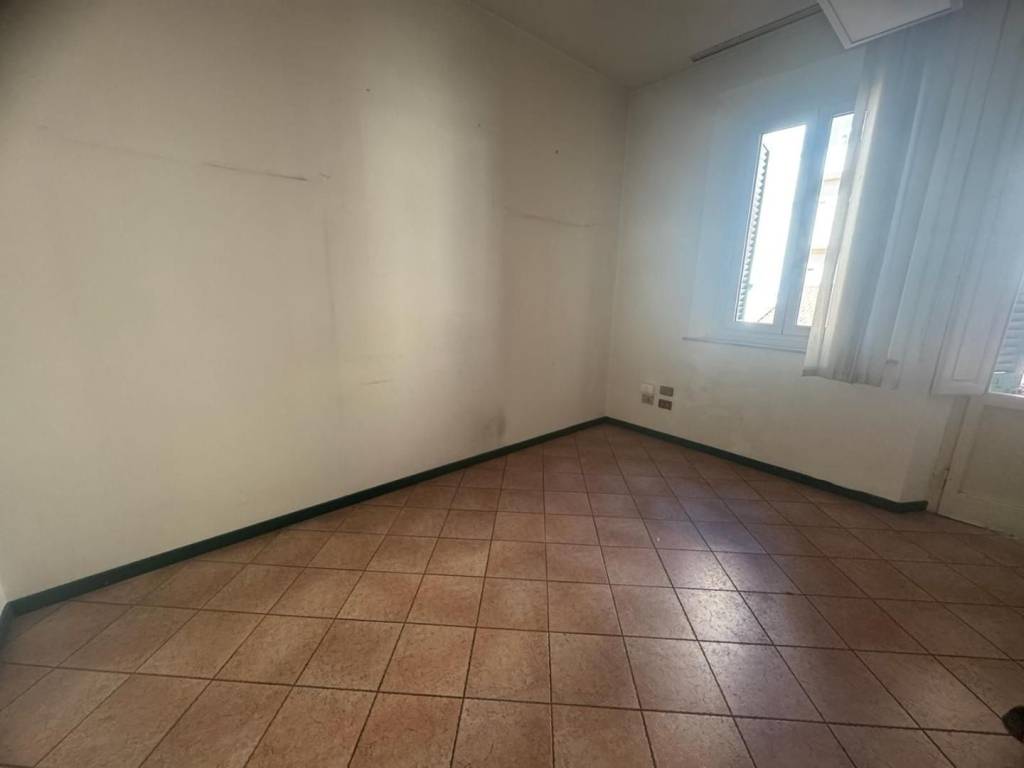 Immobile a Pontedera in Via I° Maggio - Foto 3