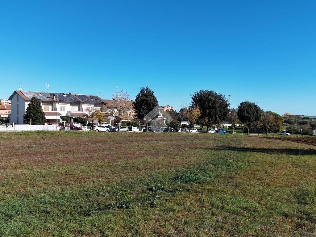 Terreno a Nereto in Via XXV Aprile, 51 - Foto 4