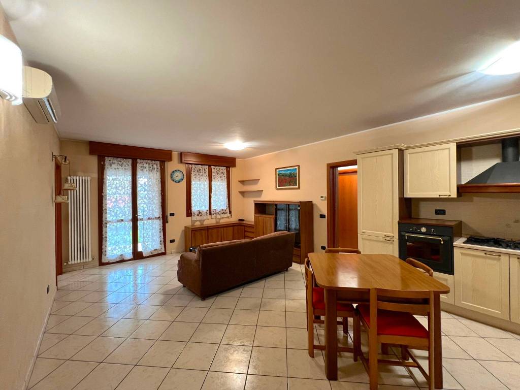 Appartamento a Argenta in Via Domenico Merlanti, 23 - Foto 2