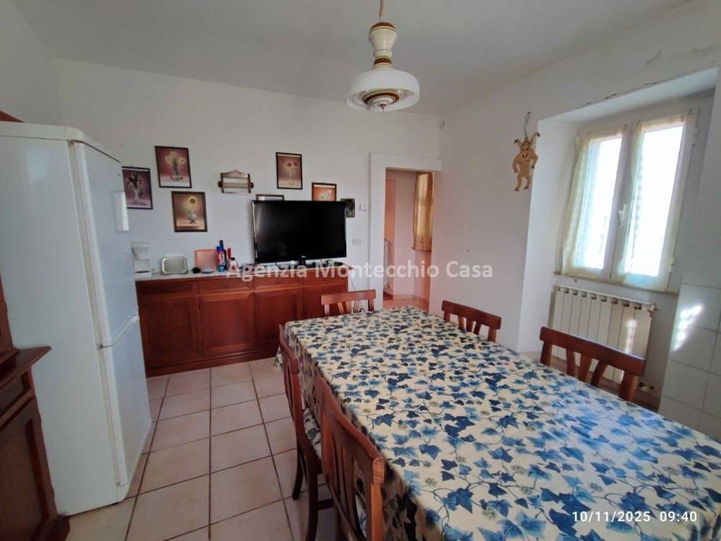 Casa indipendente a Urbino in Via del Forno - Foto 3