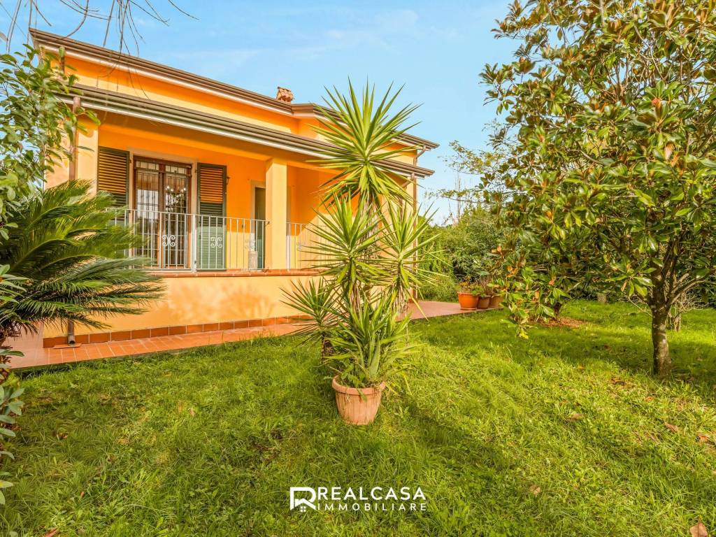 Villa a Castelnuovo magra in Via Gallico - Foto 3