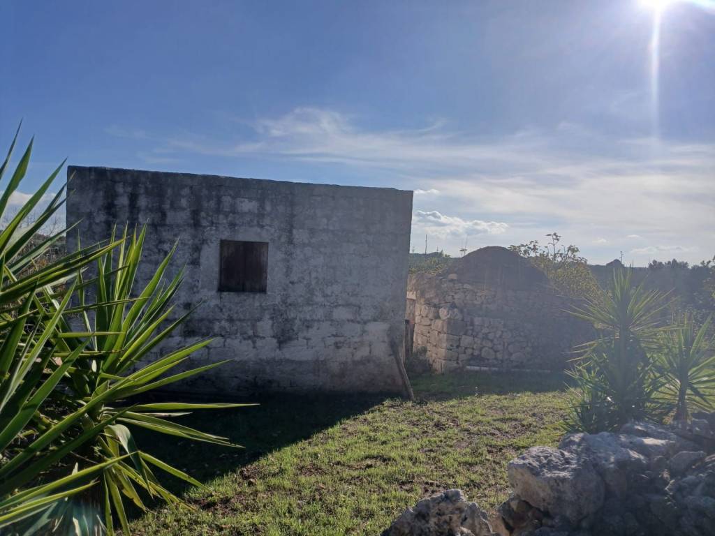 Rustico / casale a Ceglie messapica in Via Olivo e Monache - Foto 2