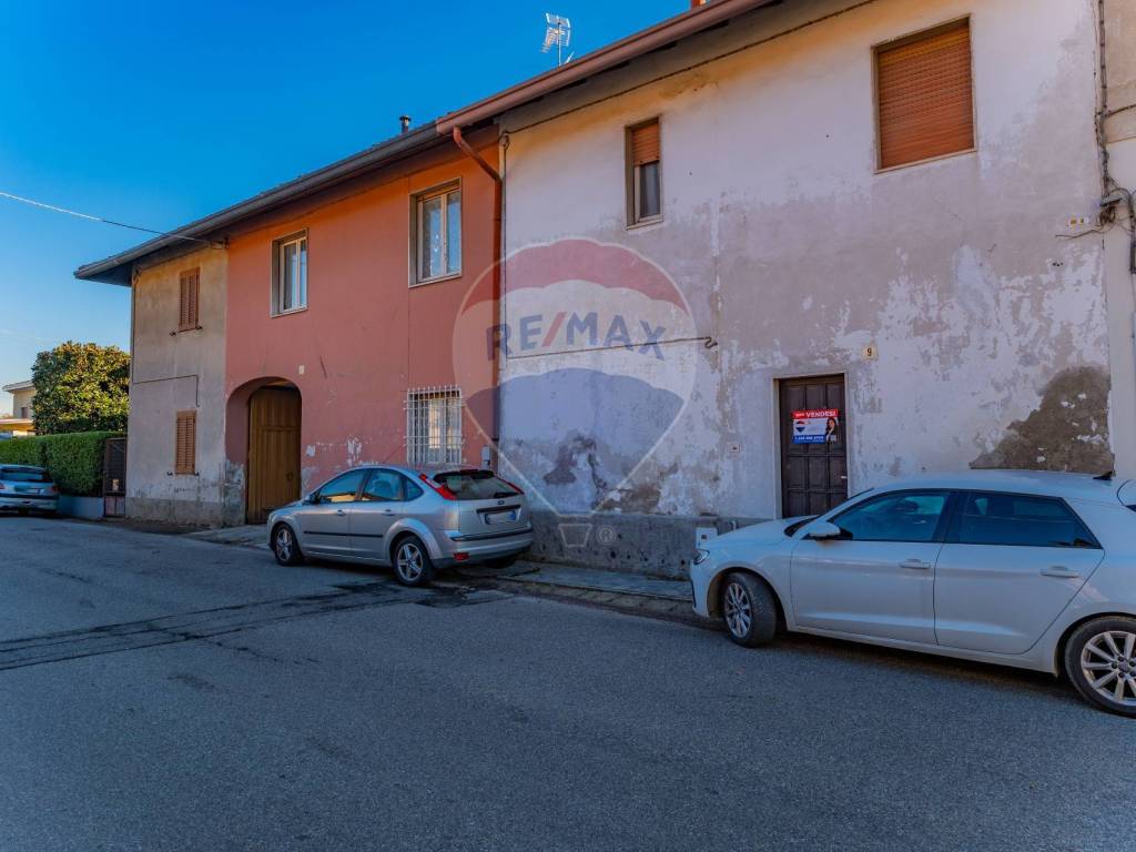 Appartamento a Fagnano olona in VIA NAZARIO SAURO, 7 - Foto 3