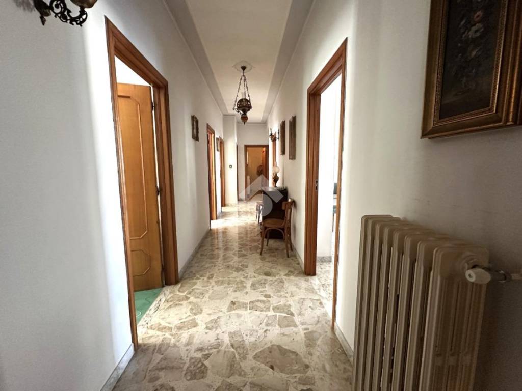 Appartamento a Canosa di puglia in Vicolo della Vittoria, 2 - Foto 3