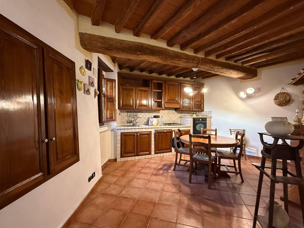 Appartamento a Calci in Via Francesco Ruschi - Foto 2