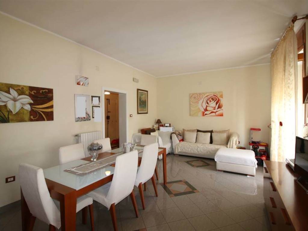 Appartamento a Martina franca in Via Cesare Battisti , 15 - Foto 3