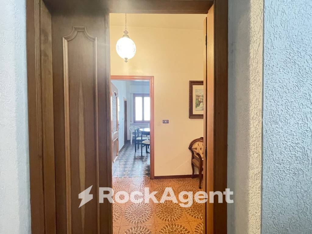 Appartamento a Civitella del tronto in Viale Piceno Aprutino, 120 - Foto 5