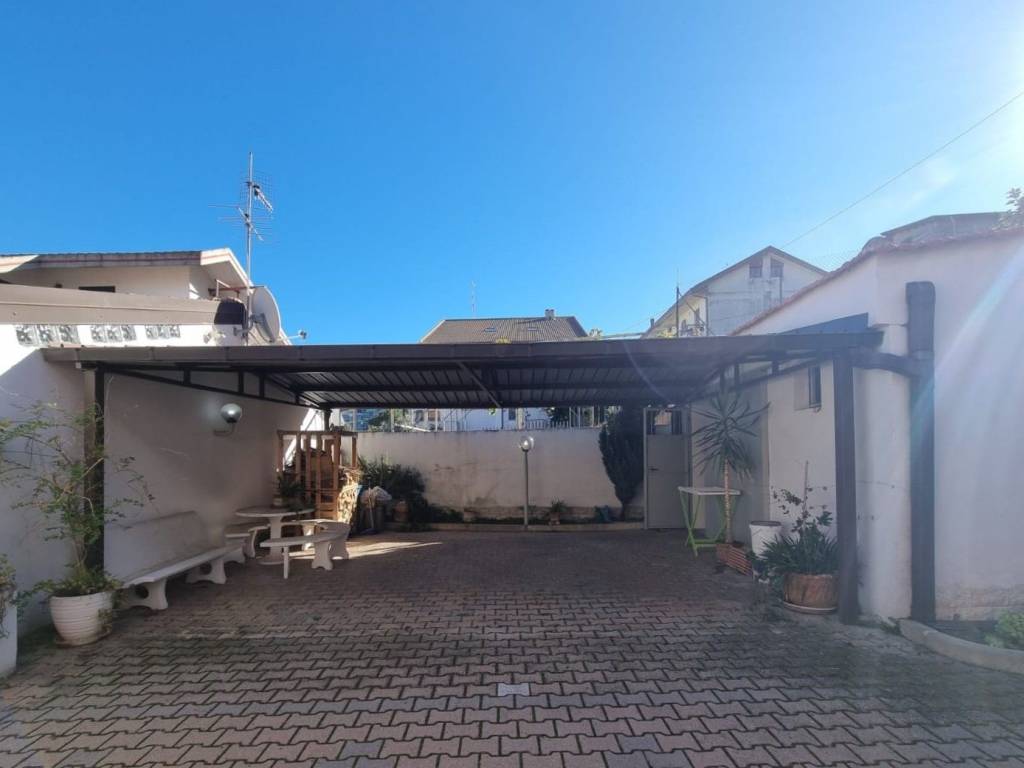 Casa indipendente a Pescara in Via Colle Innamorati, 383 - Foto 4
