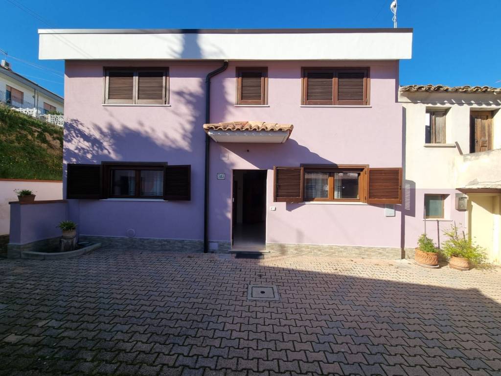 Casa indipendente a Pescara in Via Colle Innamorati, 383 - Foto 5