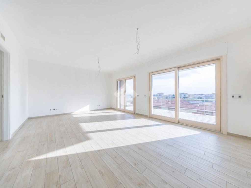 Appartamento a Guidonia montecelio in Via casal bianco, 5 - Foto 2