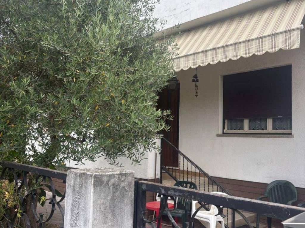 Villa a Gorizia in Via Brigata Sassari - Foto 3
