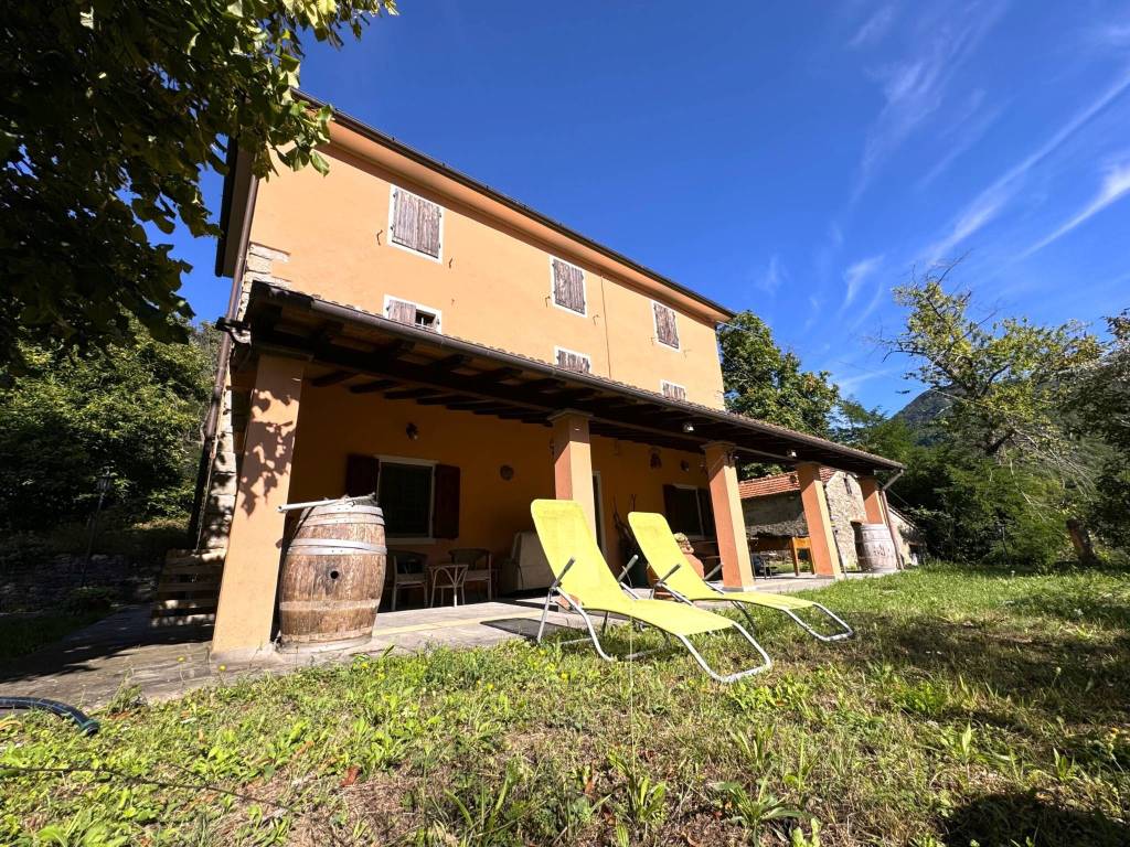 Villa a Cantagallo in Strada Vicinale di Gavigno - Foto 4