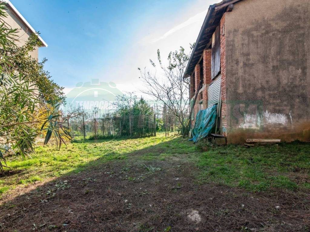 Casa indipendente a Tradate in Via Giovan Battista Pergolesi, 20 - Foto 3