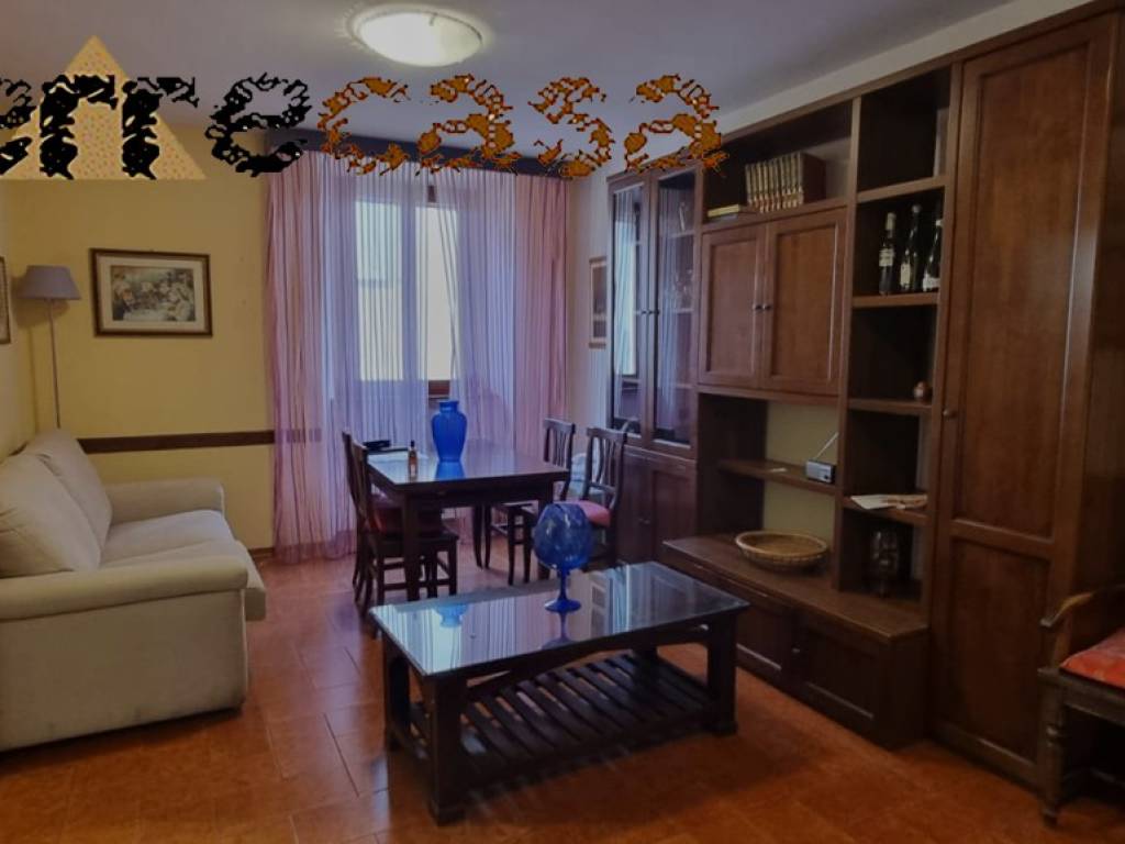 Appartamento a Pescia in Piazza Giuseppe Mazzini - Foto 2
