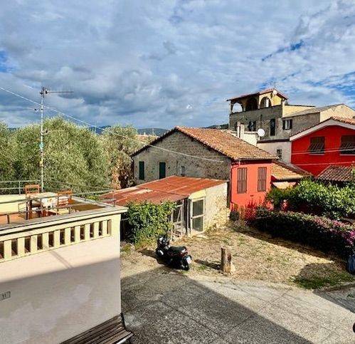 Appartamento a Imperia in Salita Carli - Foto 5