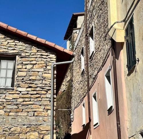 Rustico / casale a Dolcedo in Via Centrale - Foto 2